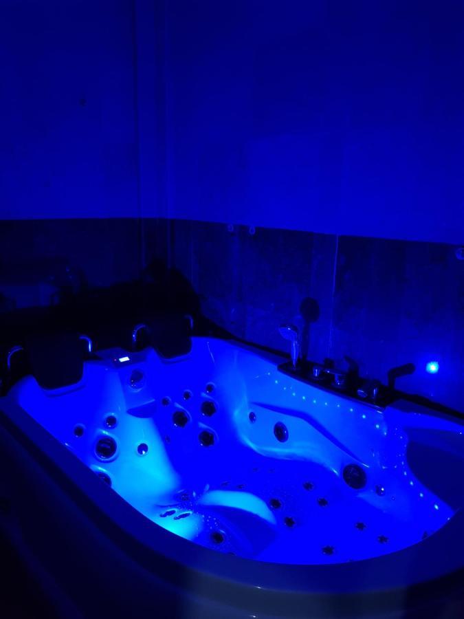 Lights Spa National Arena Mega Mall Monza Bukurešť Exteriér fotografie